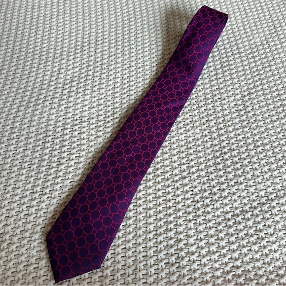 CHARLES TYRWHITT Circle Spot Purple & Hot Pink Woven 100% Silk Tie Men’s London - Picture 7 of 7
